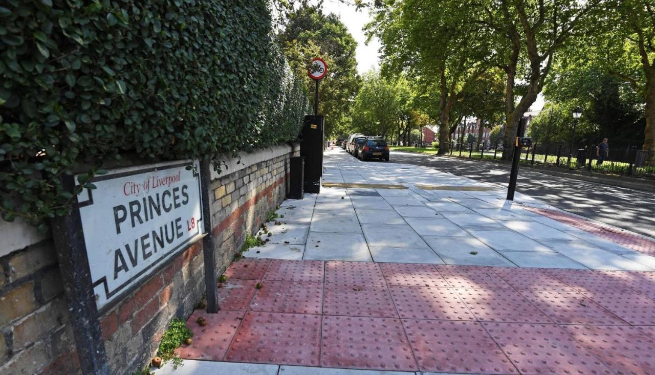 Adeamstays Provides Beautiful Centrally Located 1 And 2 Bed Apartments On Liverpools Boulevard Exteriér fotografie