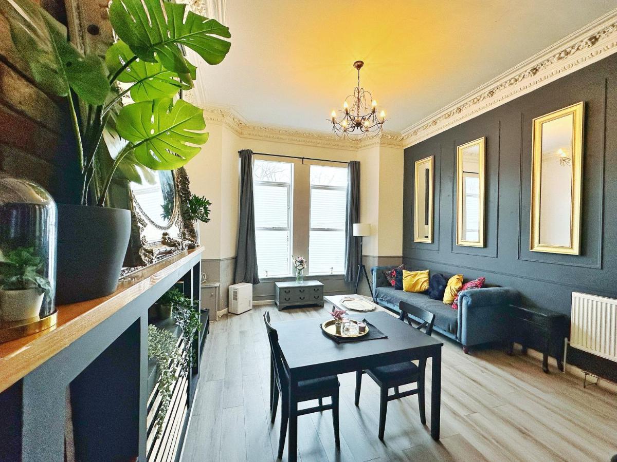 Adeamstays Provides Beautiful Centrally Located 1 And 2 Bed Apartments On Liverpools Boulevard Exteriér fotografie