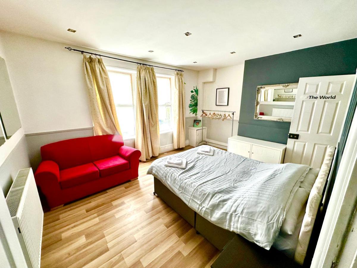 Adeamstays Provides Beautiful Centrally Located 1 And 2 Bed Apartments On Liverpools Boulevard Exteriér fotografie